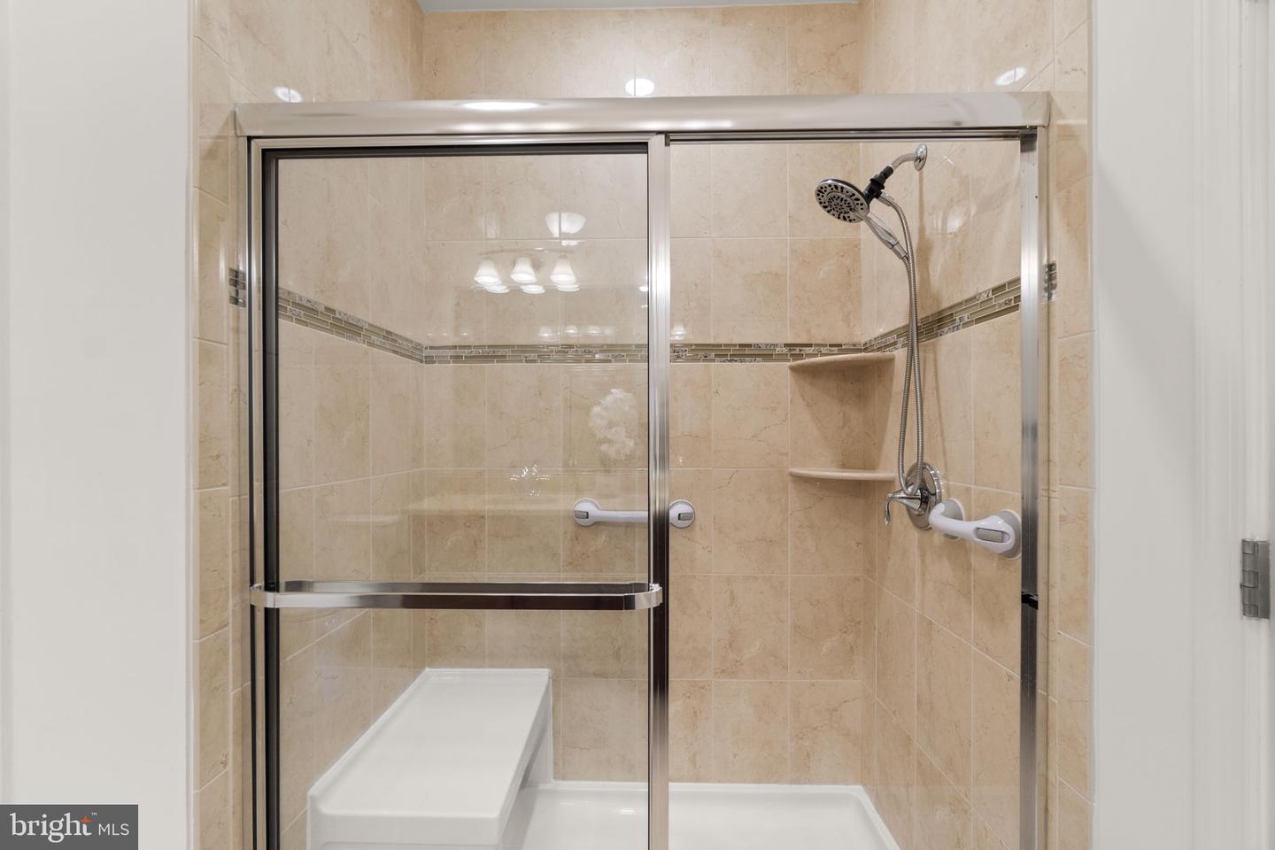 620 Quarry View Ct #408 Property Photo 17