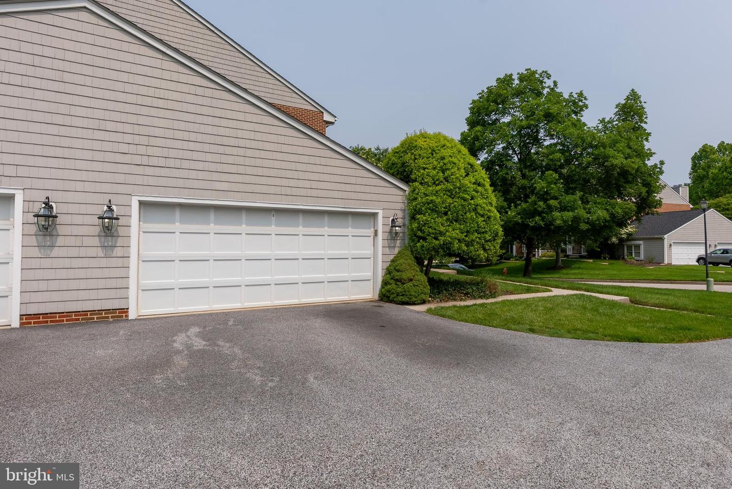 30 Iron Mill Garth Property Photo 2