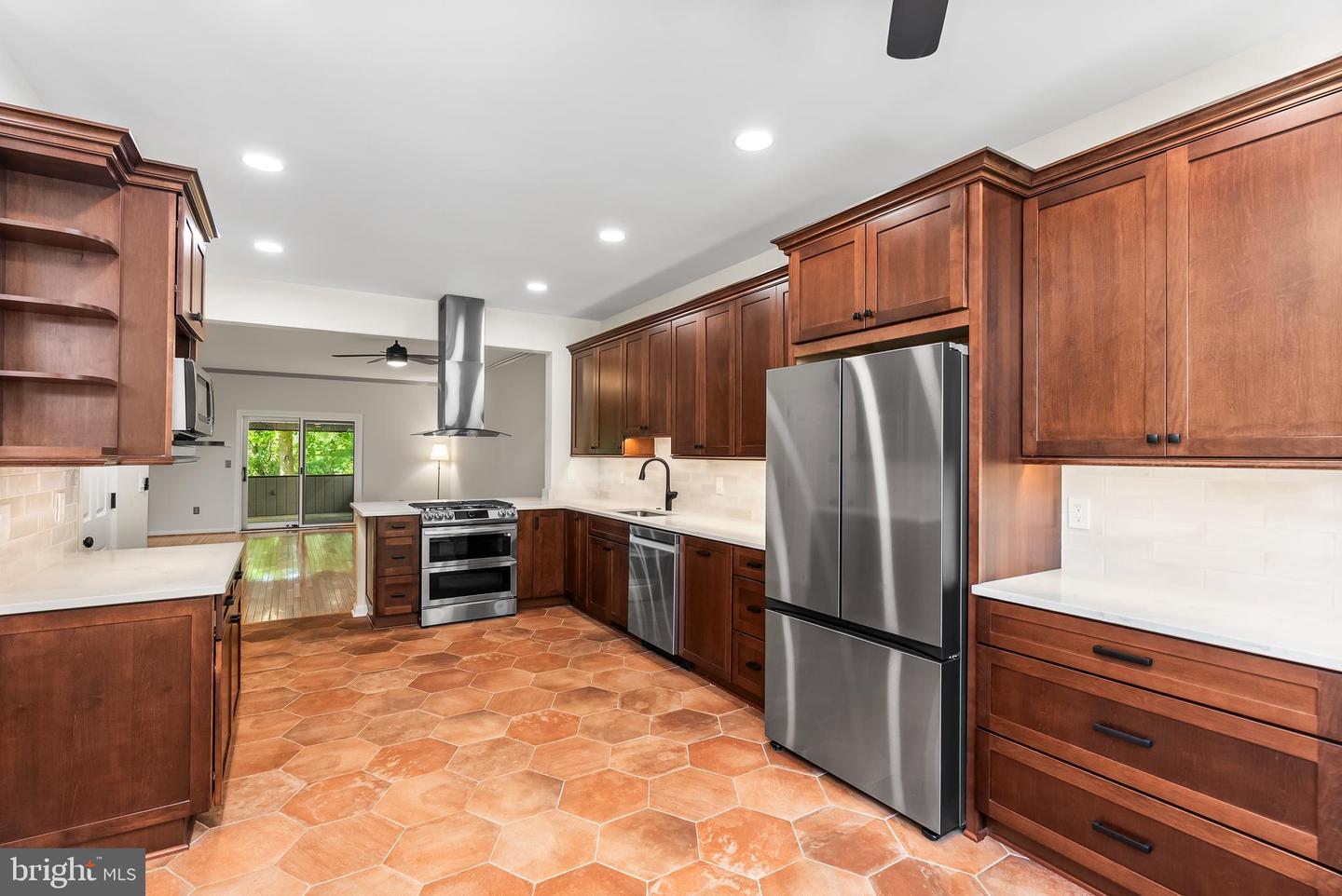 30 Iron Mill Garth Property Photo 9