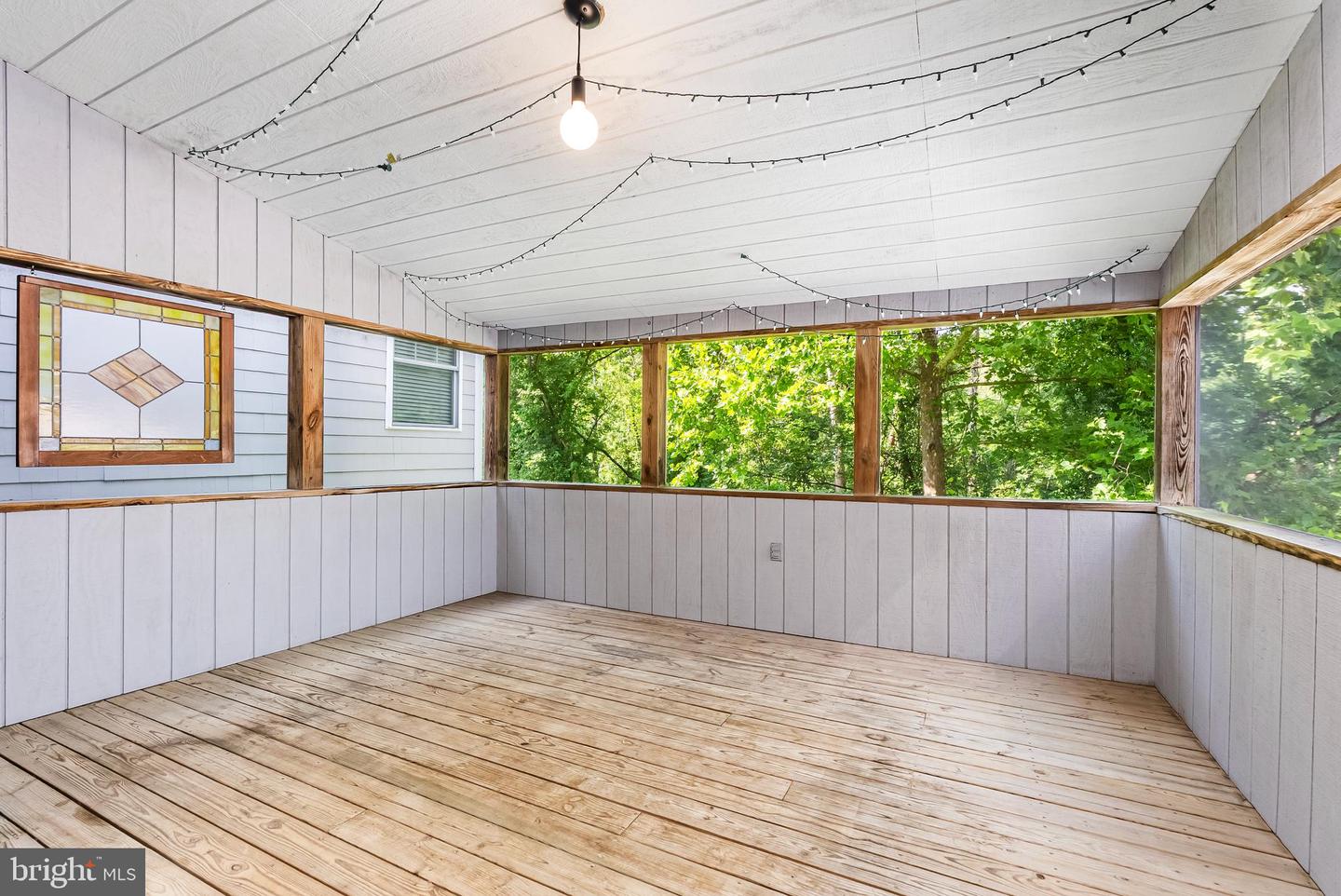 30 Iron Mill Garth Property Photo 17