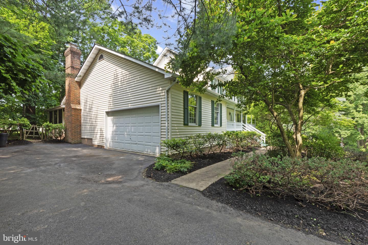 6 Constantine Dr Property Photo 3