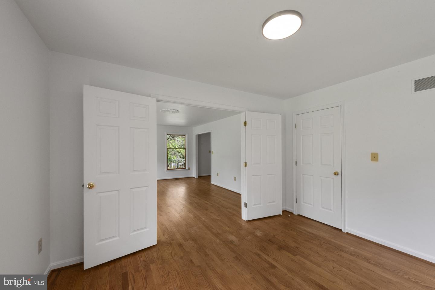 6 Constantine Dr Property Photo 8