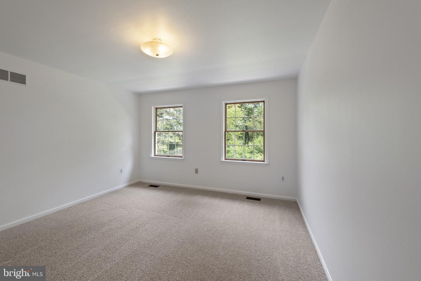6 Constantine Dr Property Photo 29