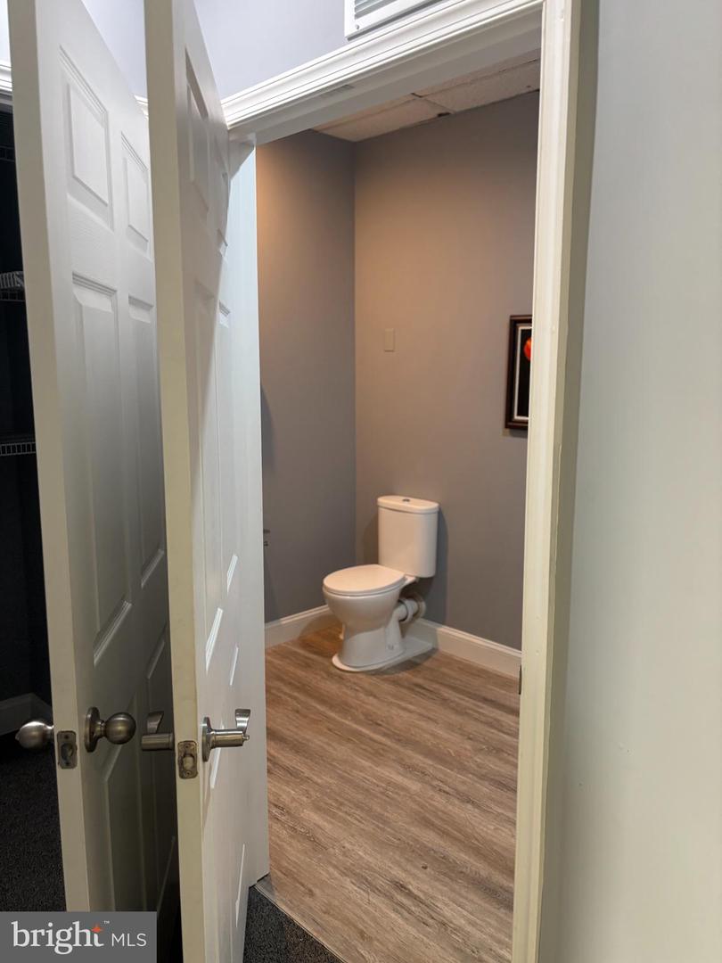 9309 Belair Rd #lower Level Suite C Property Photo 15
