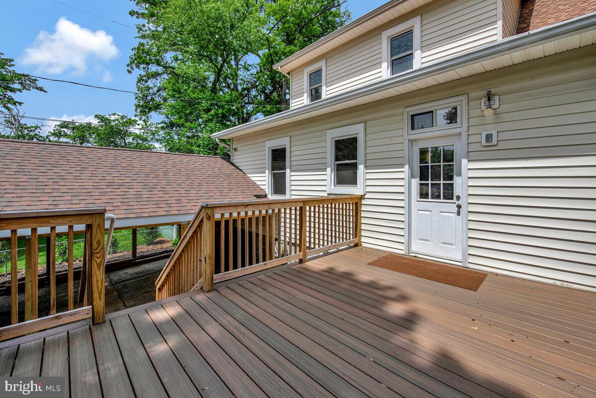 1307 Midvale Ave Property Photo 47