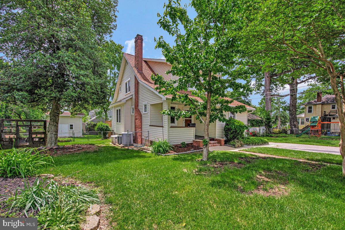 1307 Midvale Ave Property Photo 51