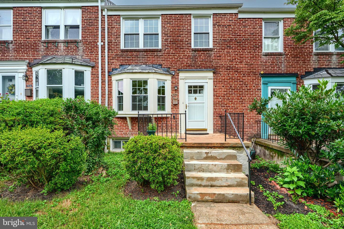 7040 Heathfield Rd Property Photo 2