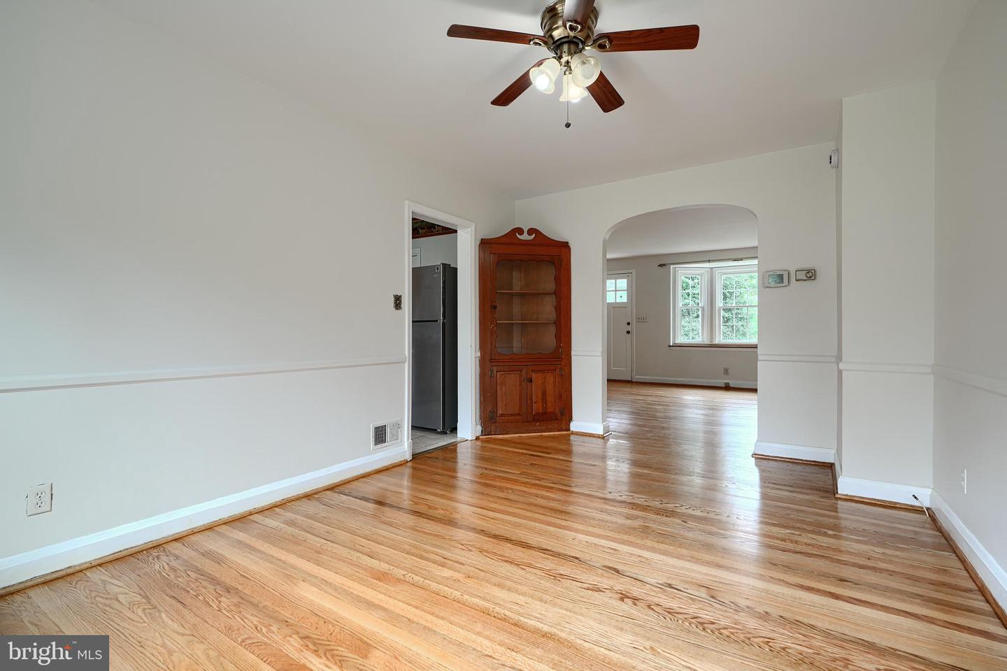 7040 Heathfield Rd Property Photo 6