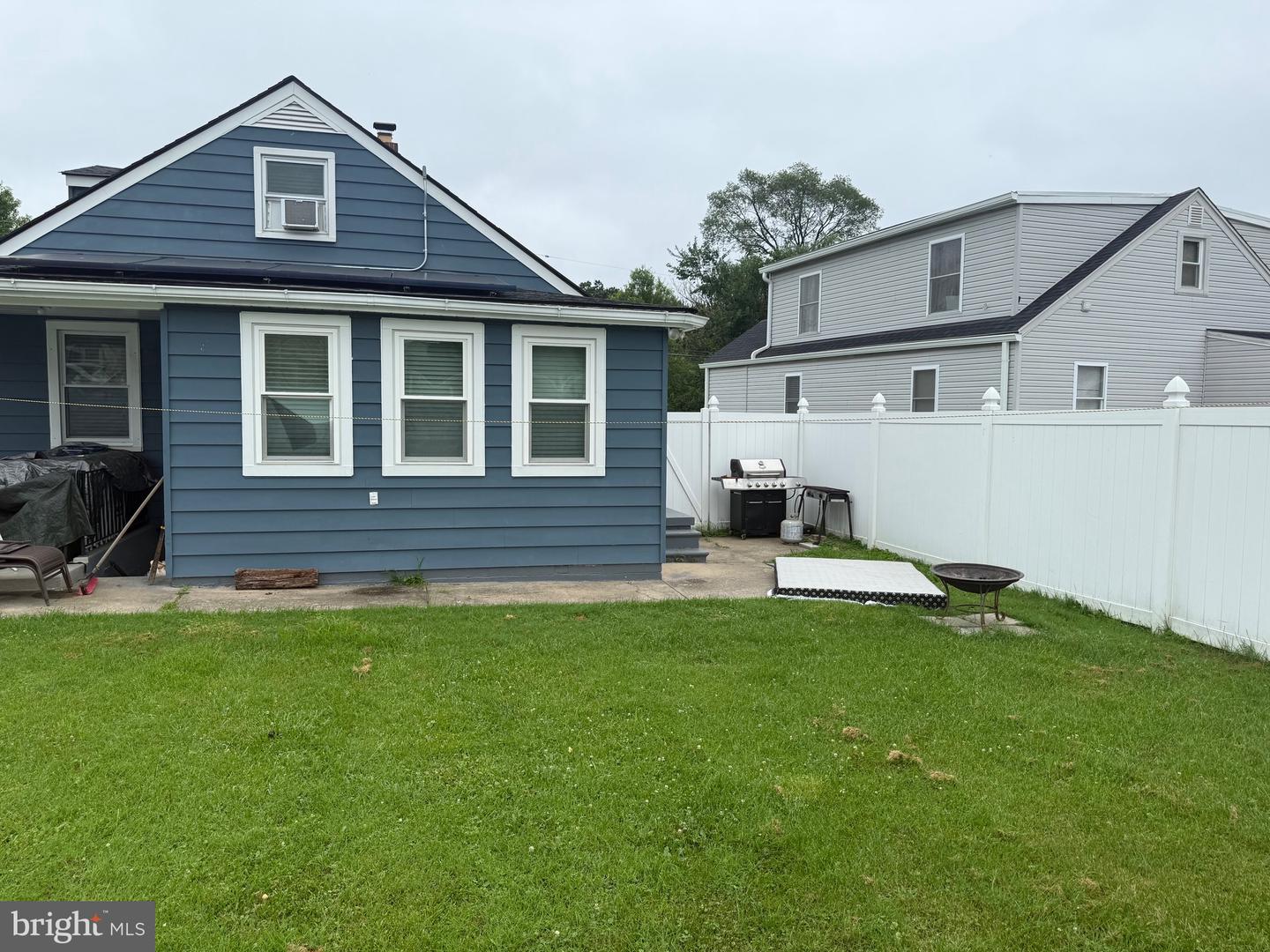 1346 Willow Rd Property Photo 14