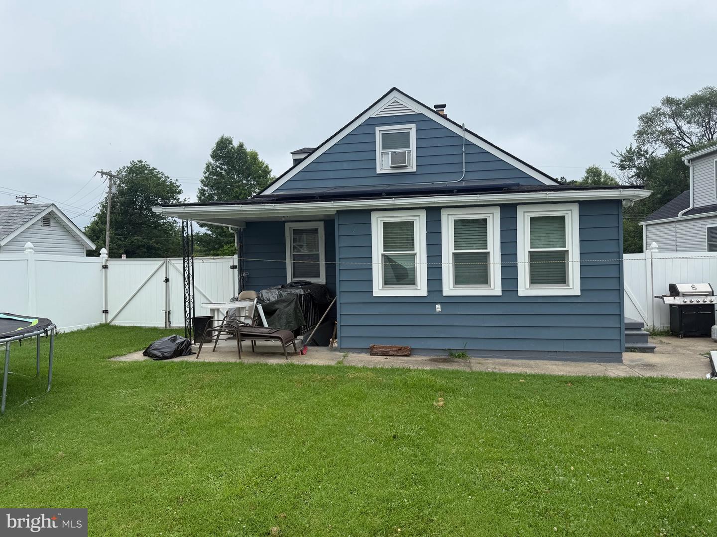 1346 Willow Rd Property Photo 17