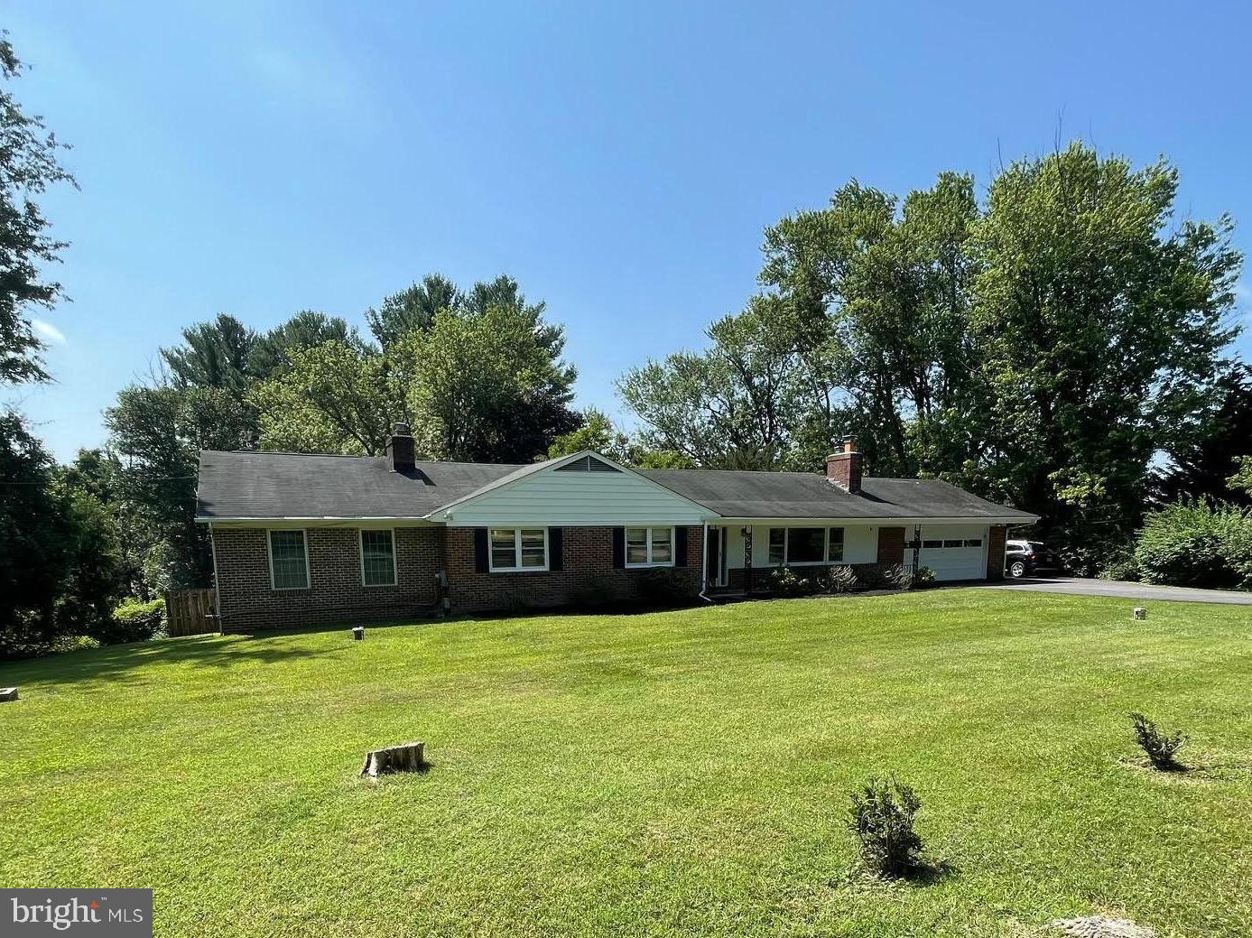1515 Ivy Hill Rd Property Photo 1