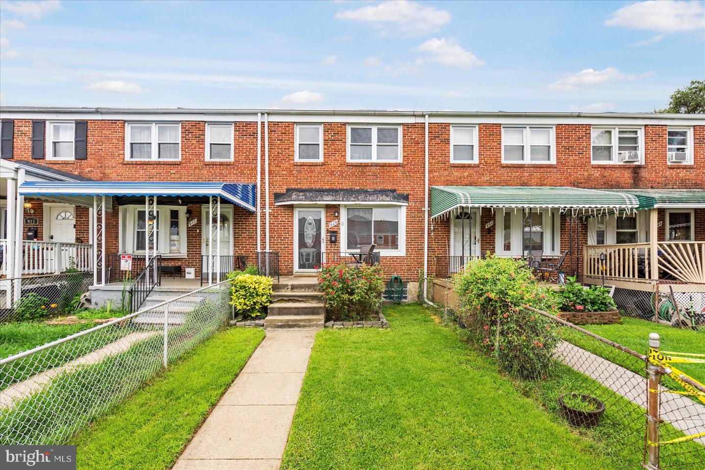 909 ARNCLIFFE RD Property Photo 1