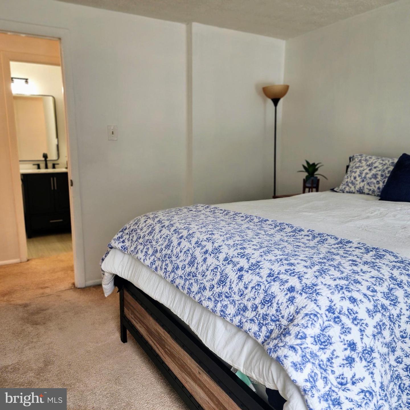 9622 Winands Rd Property Photo 19