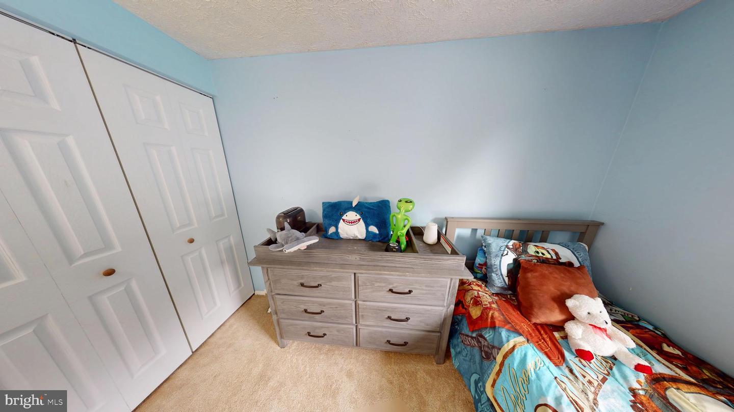 9622 Winands Rd Property Photo 24