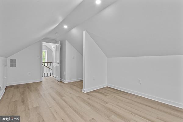 9511 Belair Rd Property Photo 17