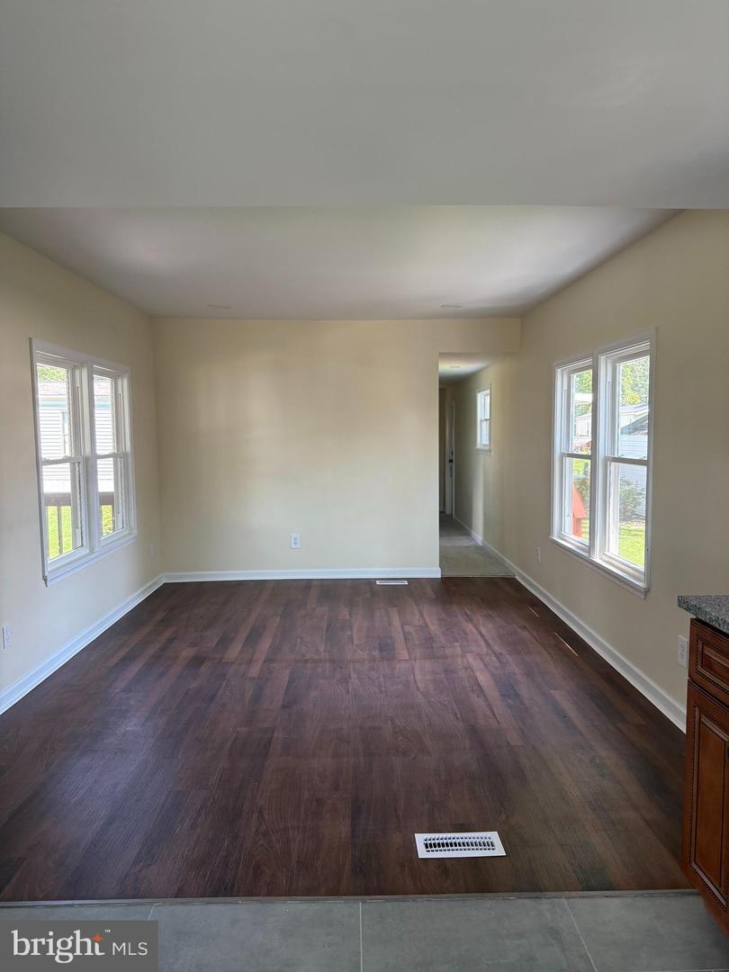 129 Covered Wagon Rd. Property Photo 6
