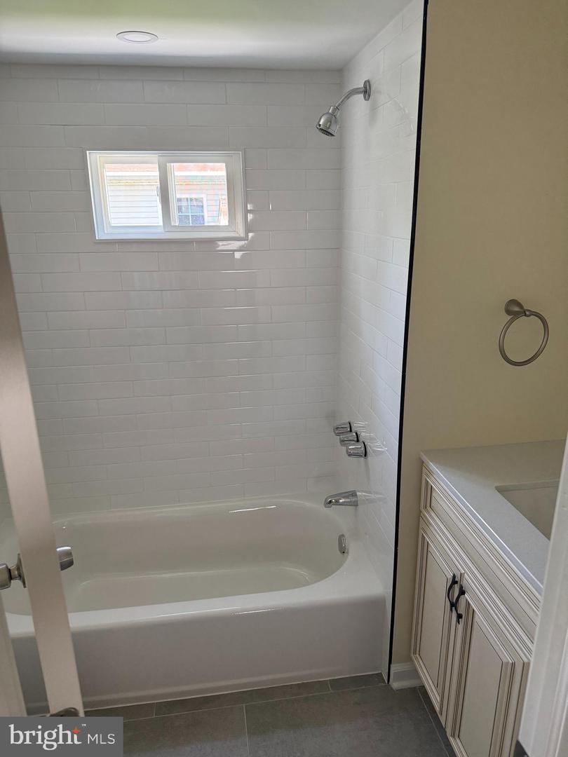 129 Covered Wagon Rd. Property Photo 7