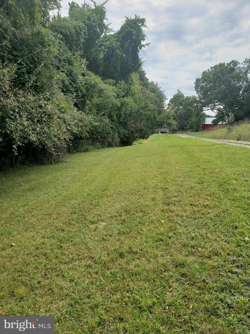 1218 Rayville Rd Property Photo 9