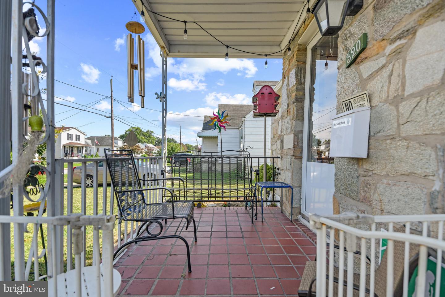 320 S Taylor Ave Property Photo 6