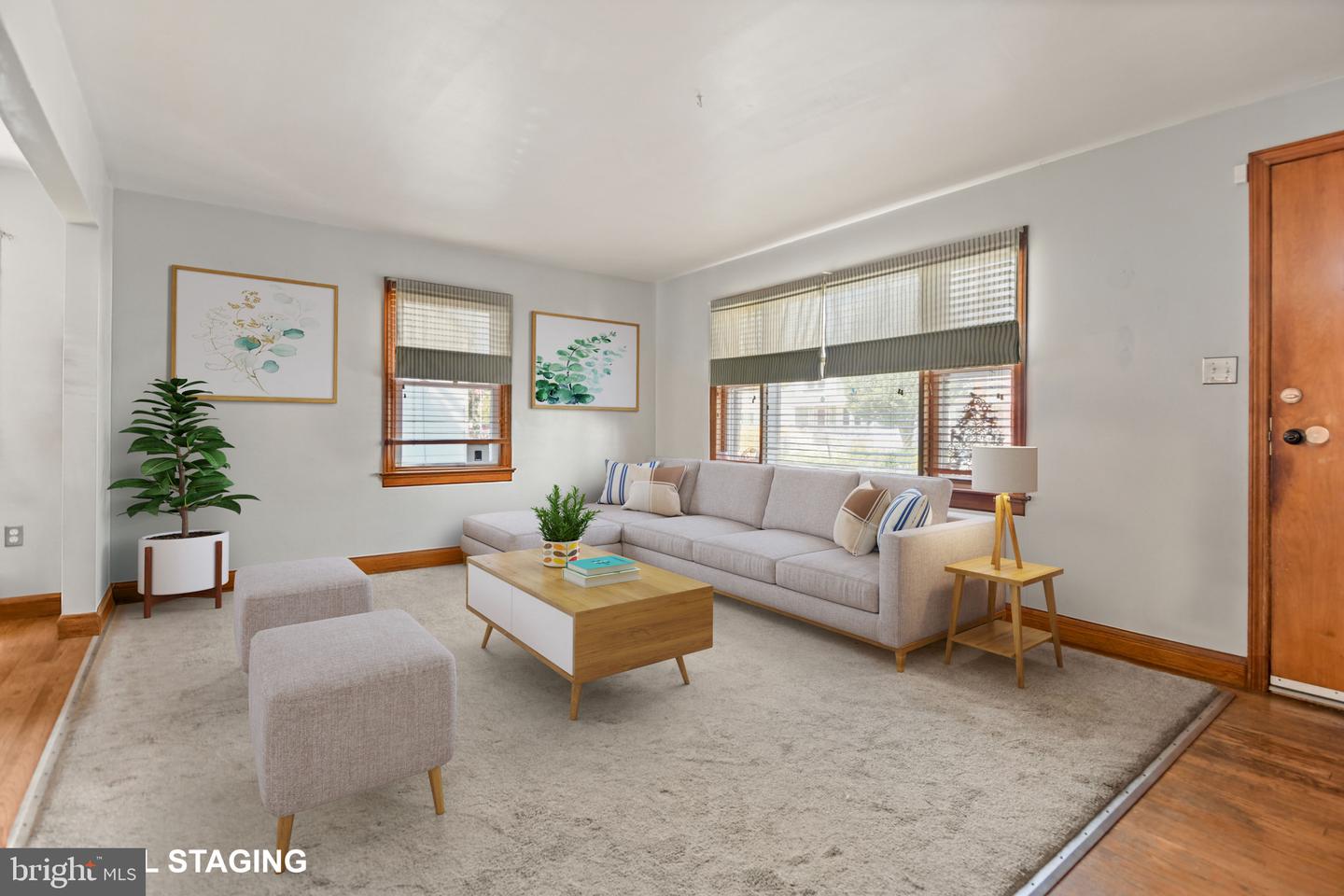 320 S Taylor Ave Property Photo 9