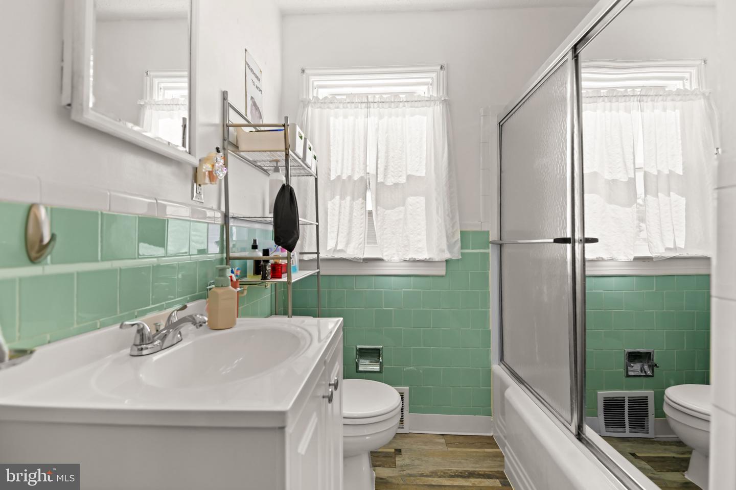 320 S Taylor Ave Property Photo 20