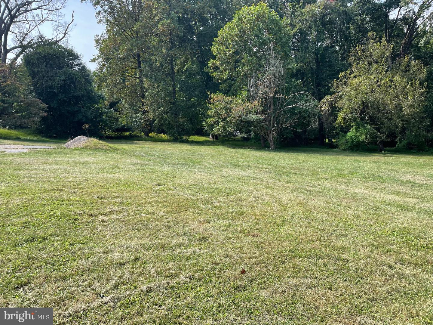 14524 Old York Property Photo 2