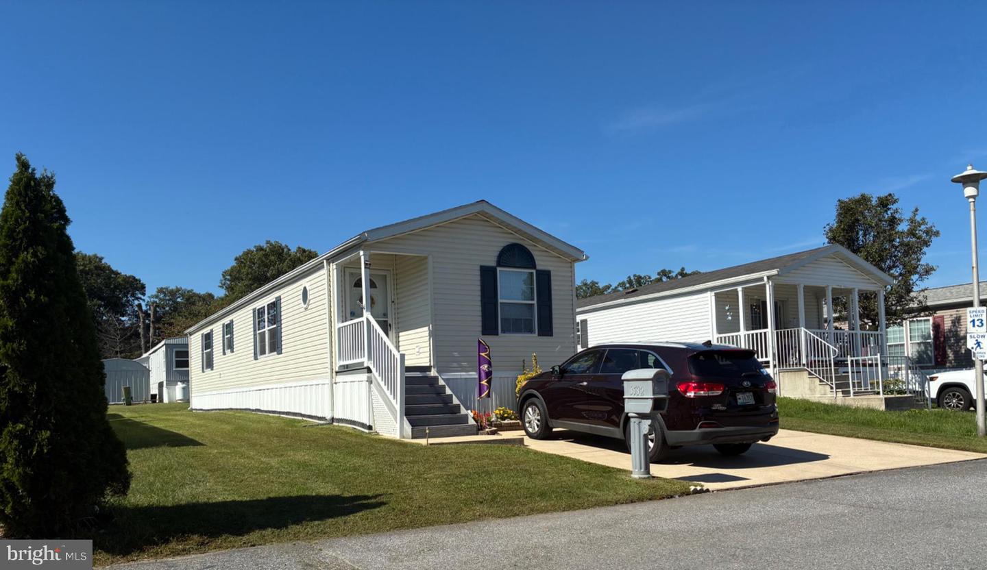 3532 Dahlia Ln Property Photo 1