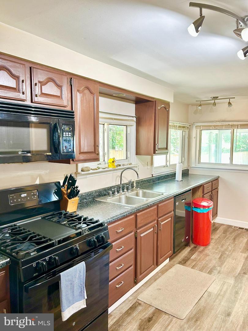 37 Walkern Rd Property Photo 14