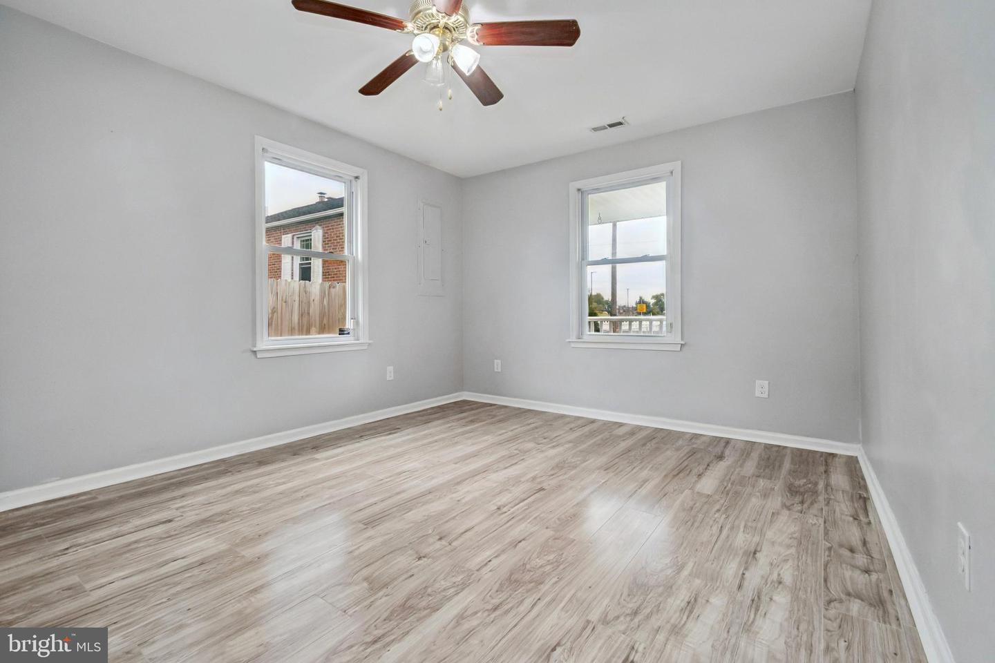 7412 Poplar Ave Property Photo 16