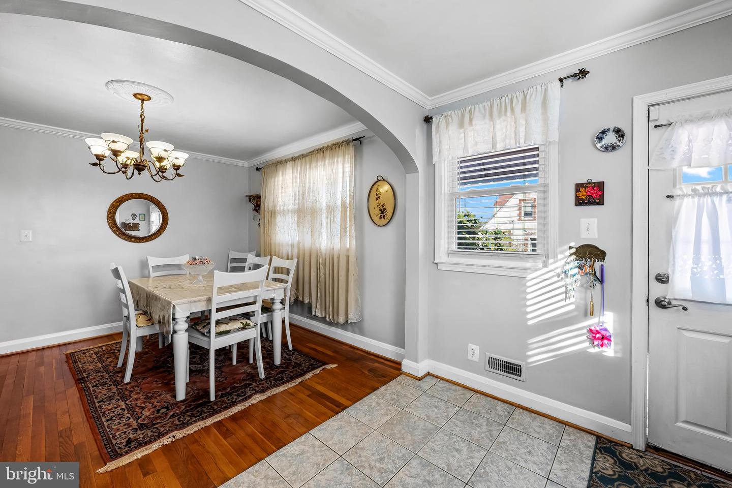 2705 Joppa Ter Property Photo 12