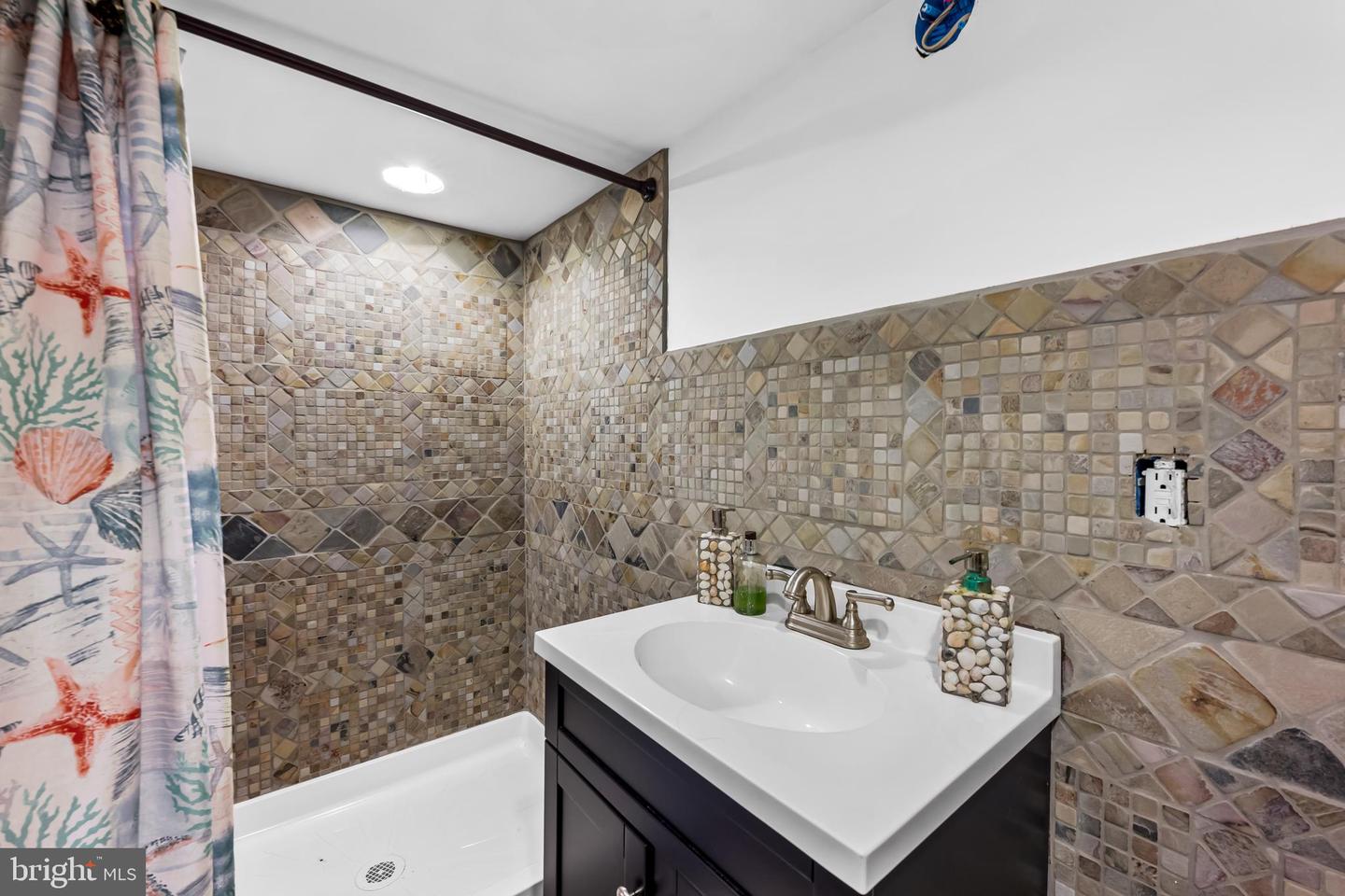 2705 Joppa Ter Property Photo 26