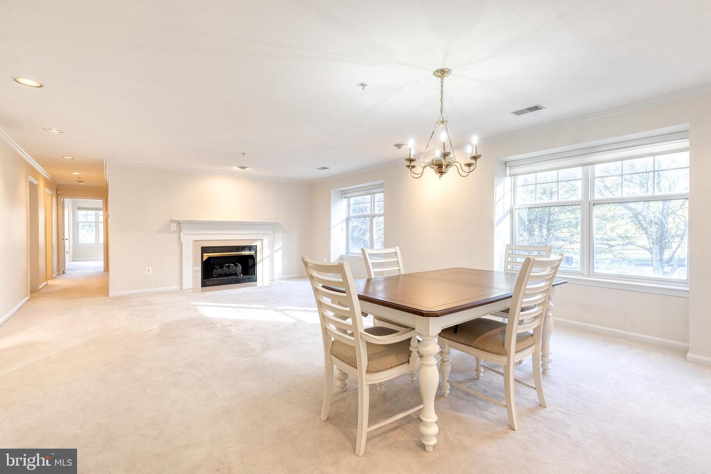 4500 CHAUCER WAY #202 Property Photo 1