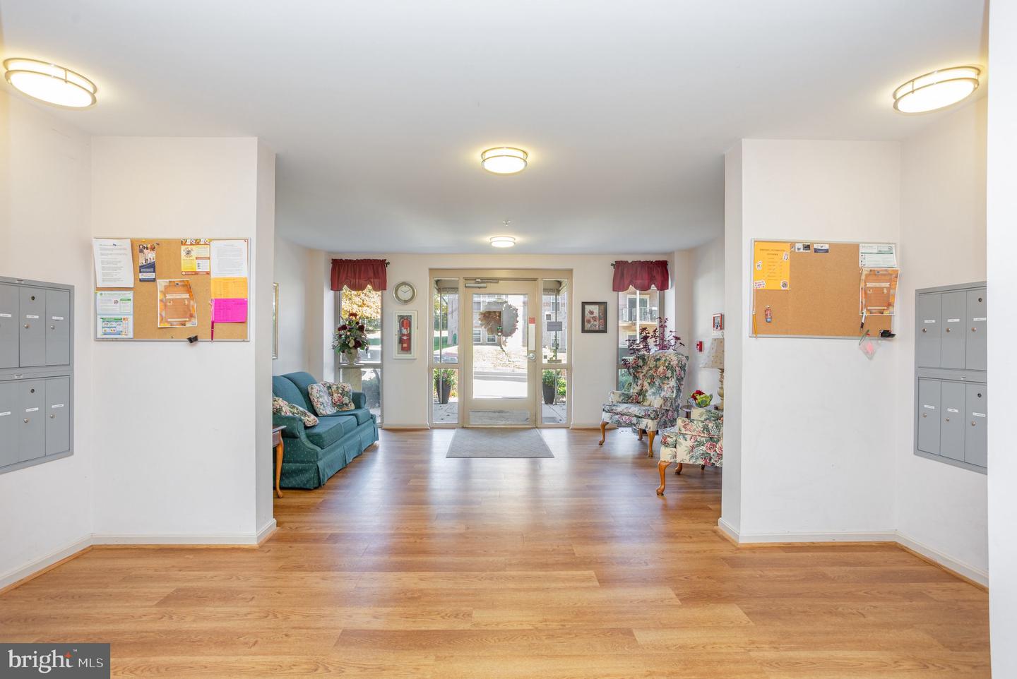 3901 Darleigh #c Property Photo 3