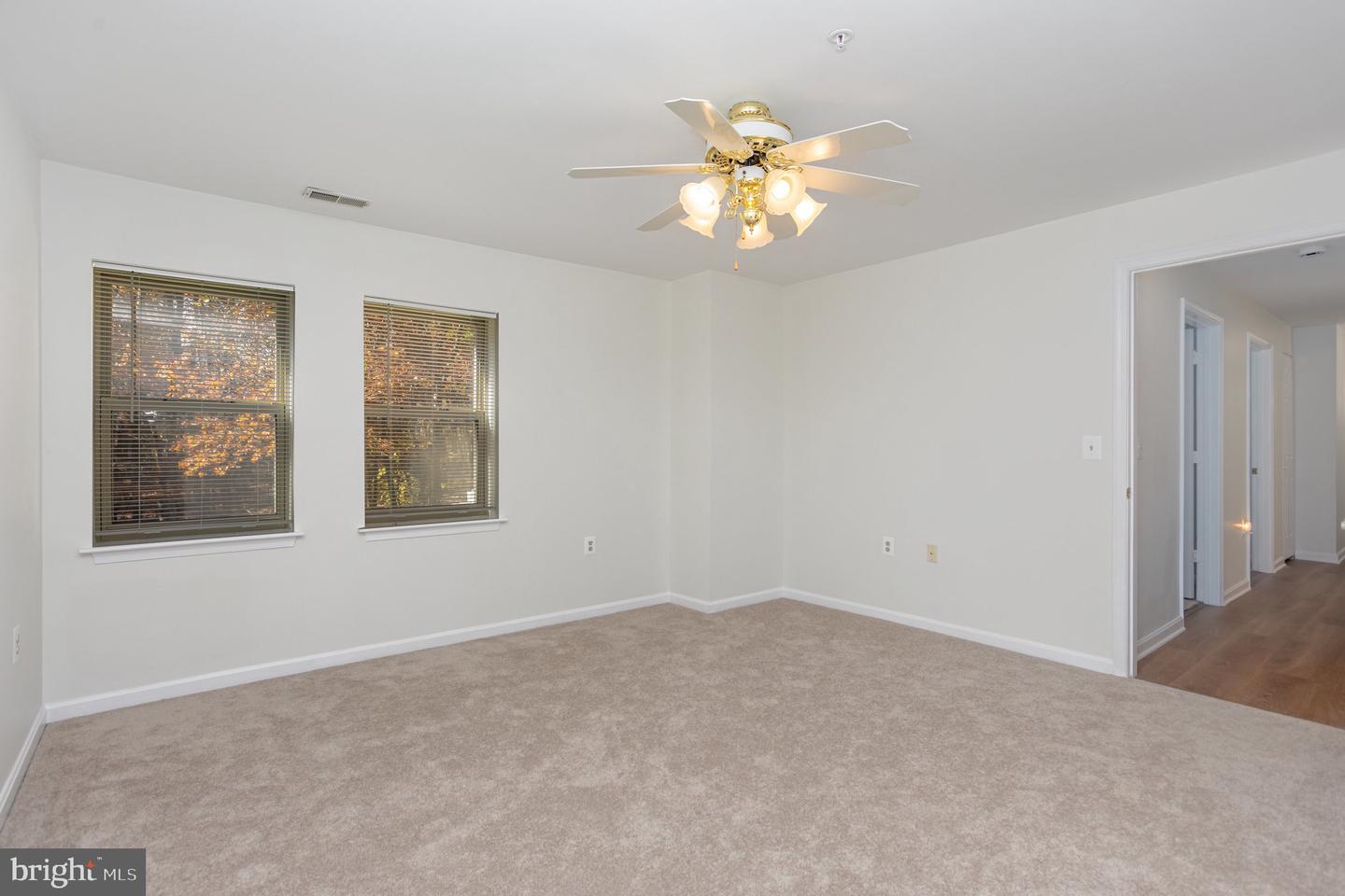 3901 Darleigh #c Property Photo 17