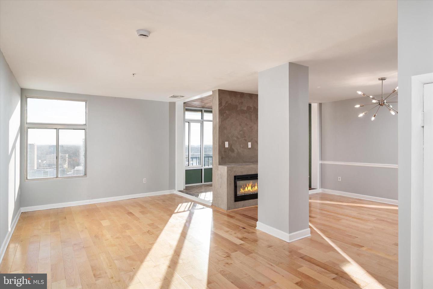 28 Allegheny Ave #2710 Property Photo 6