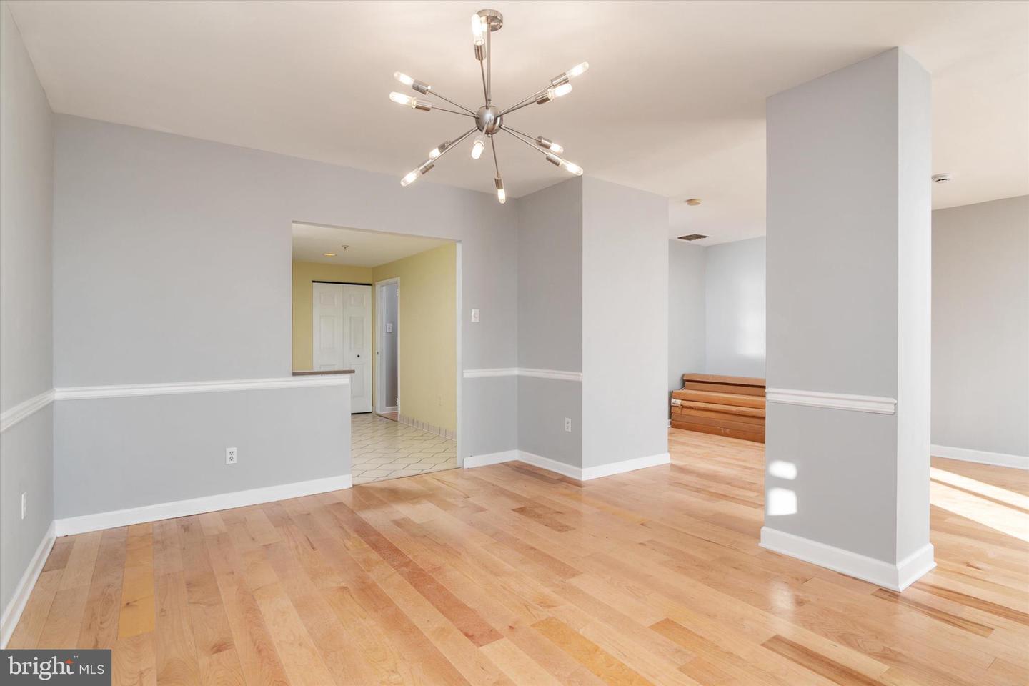 28 Allegheny Ave #2710 Property Photo 8