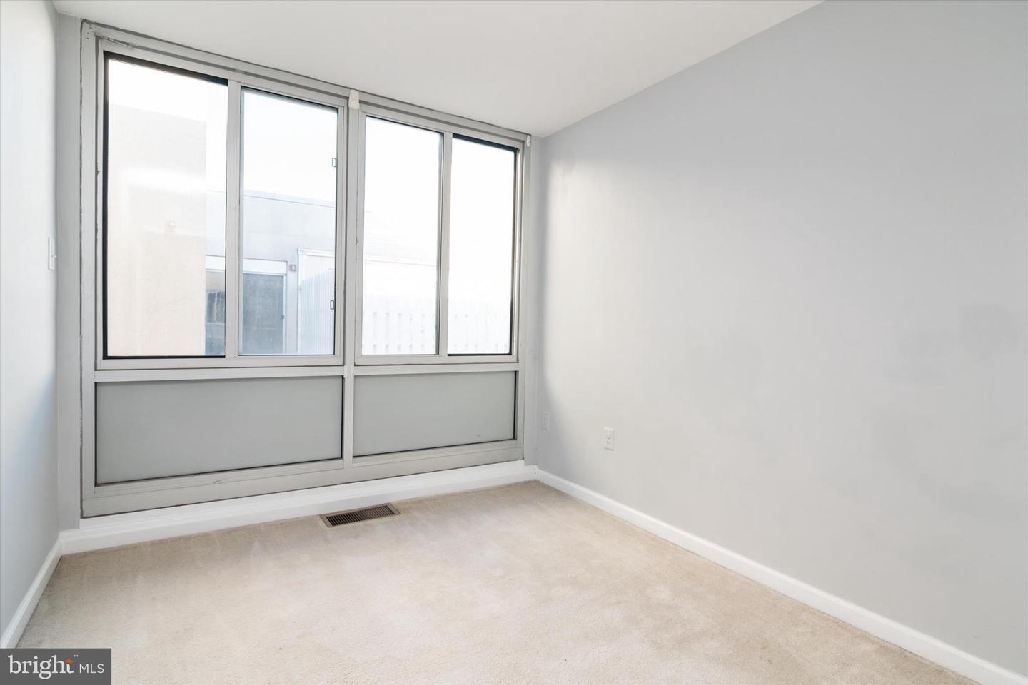 28 Allegheny Ave #2710 Property Photo 20