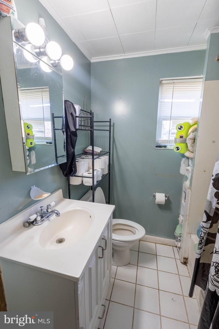 35 Kinship Rd Property Photo 10