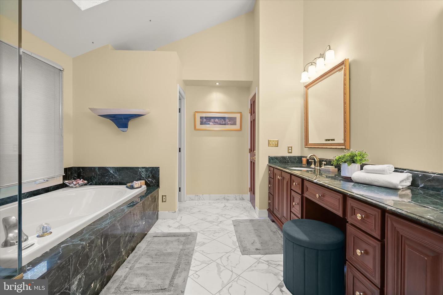 12 Sawgrass Ct Property Photo 33
