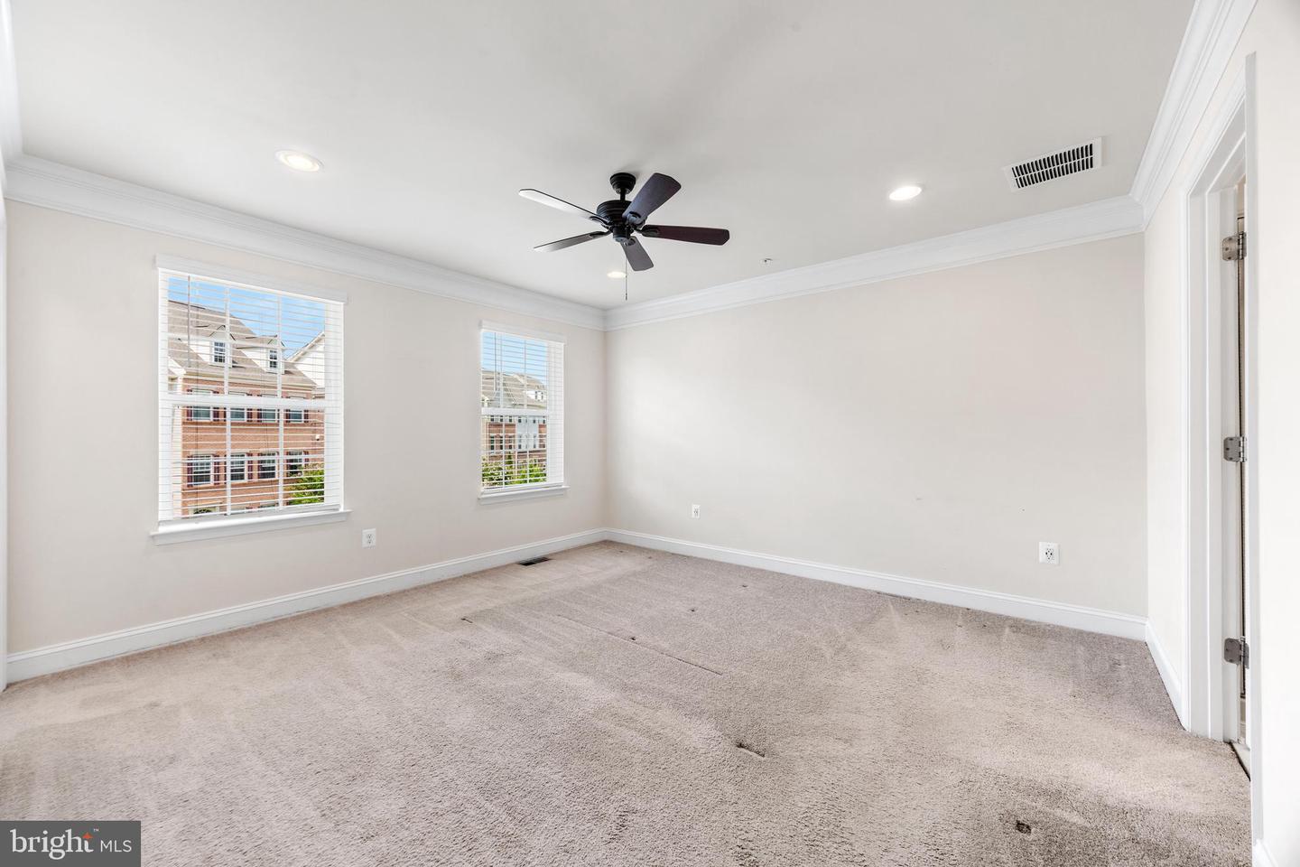 9236 Garrettson Cir Property Photo 33