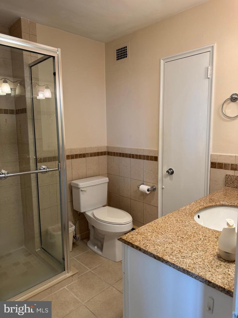 11 Slade Ave #715 Property Photo 24