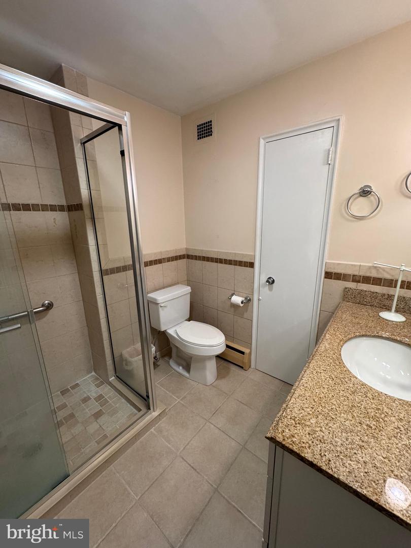11 Slade Ave #715 Property Photo 29