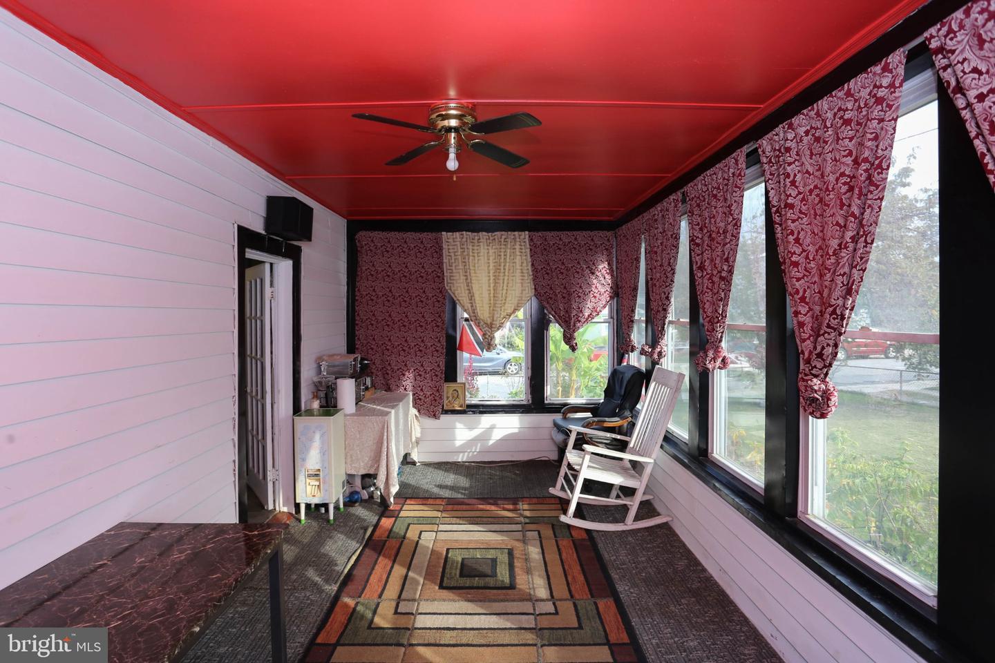 6901 Ridgeway Rd Property Photo 7