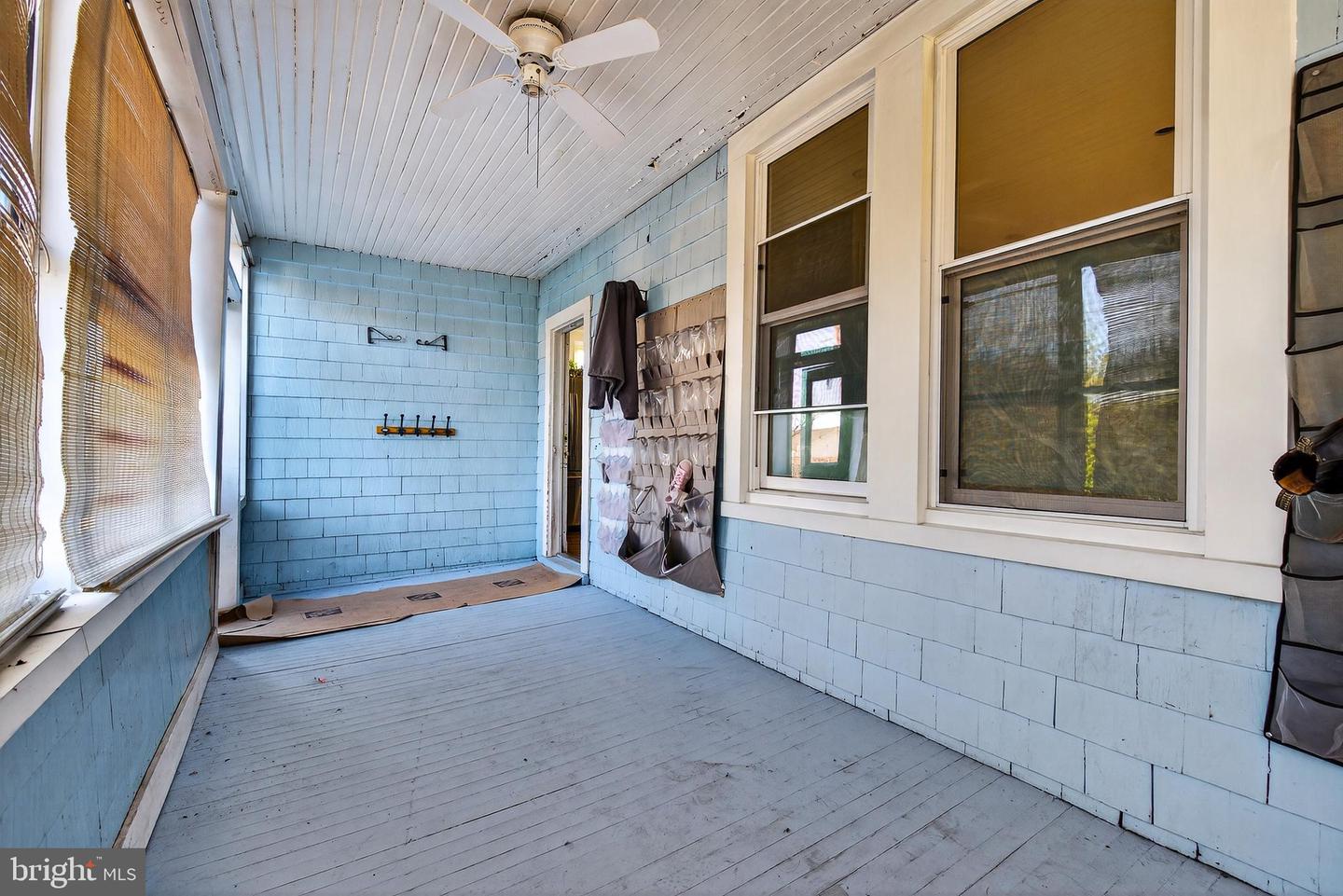 511 47th St Property Photo 31