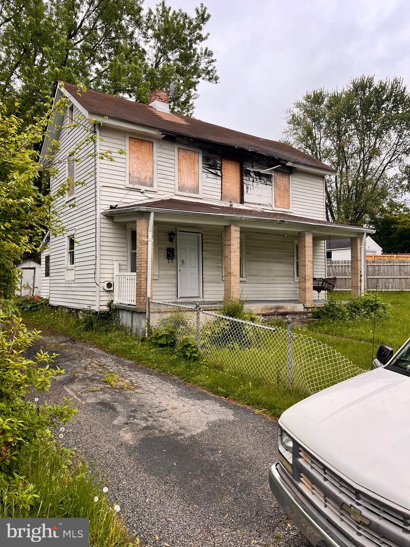 518 Ingleside Ave Property Photo 1