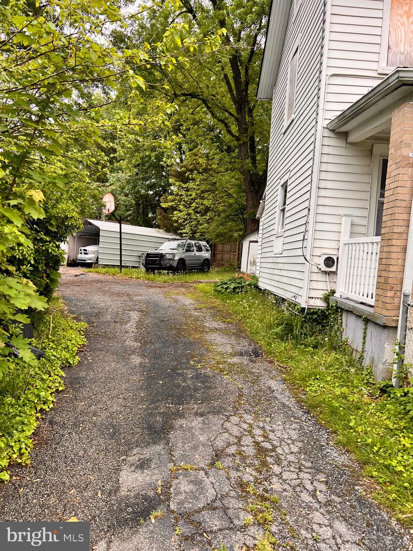 518 Ingleside Ave Property Photo 2