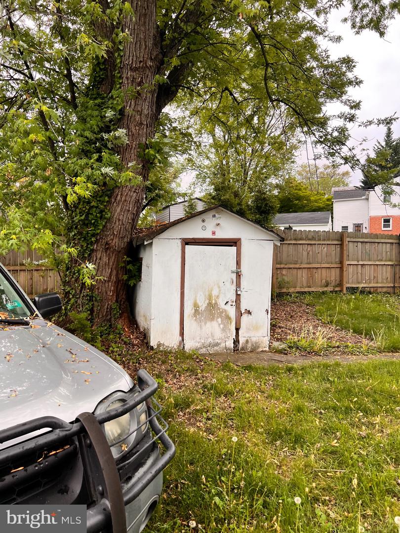 518 Ingleside Ave Property Photo 6