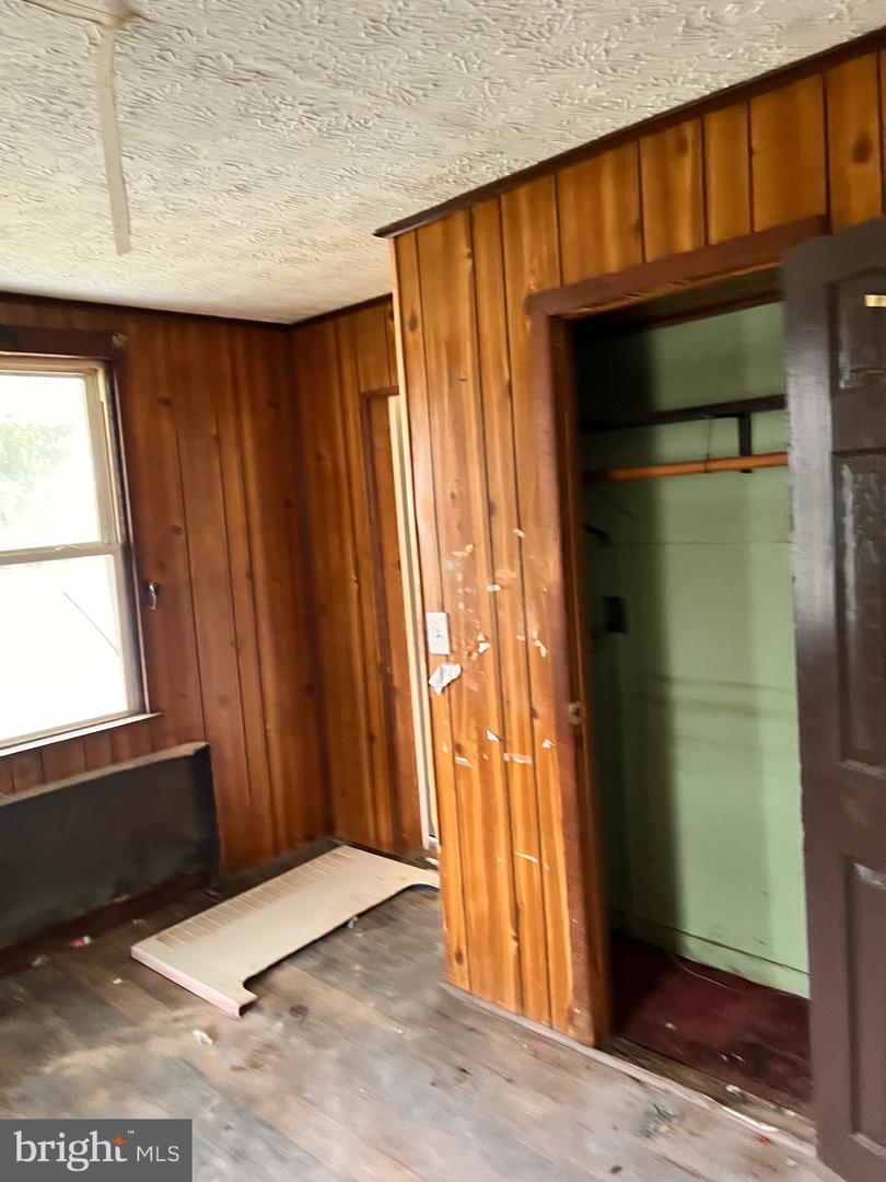 518 Ingleside Ave Property Photo 29