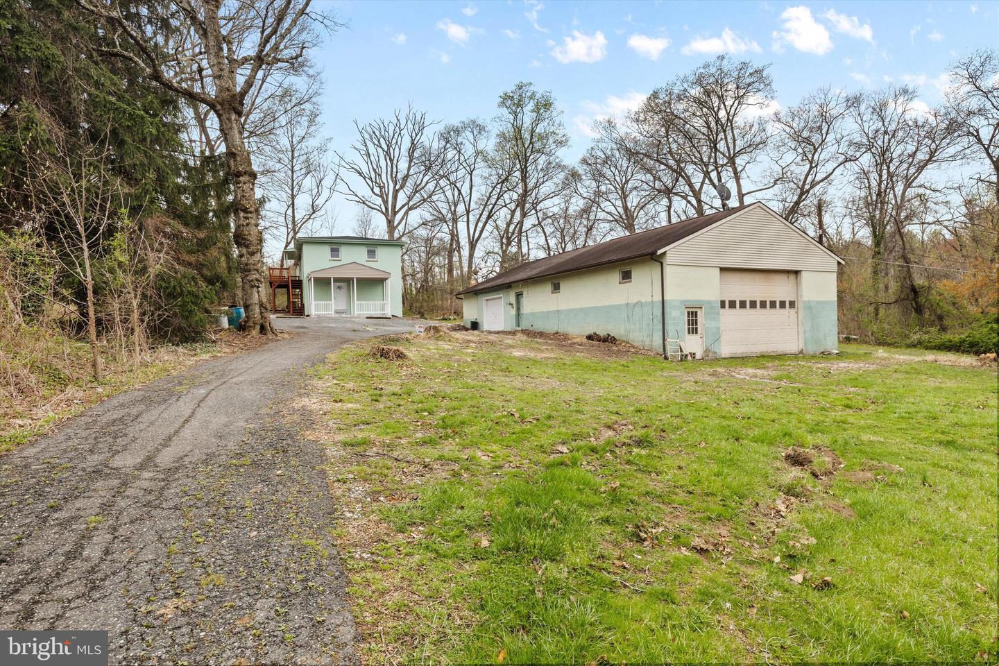 5662 Gunpowder Rd Property Photo 1
