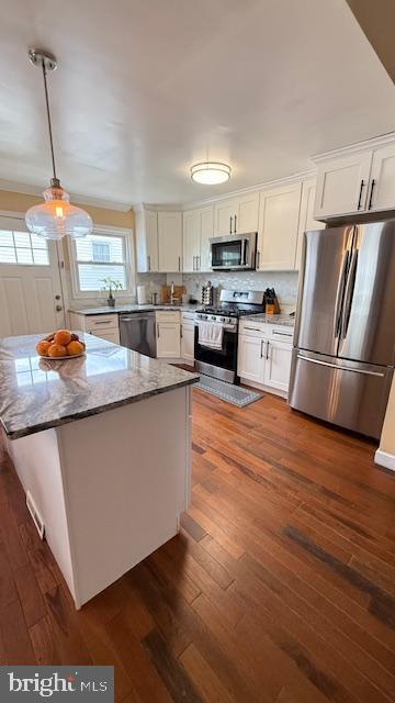 7907 Subet Property Photo 1
